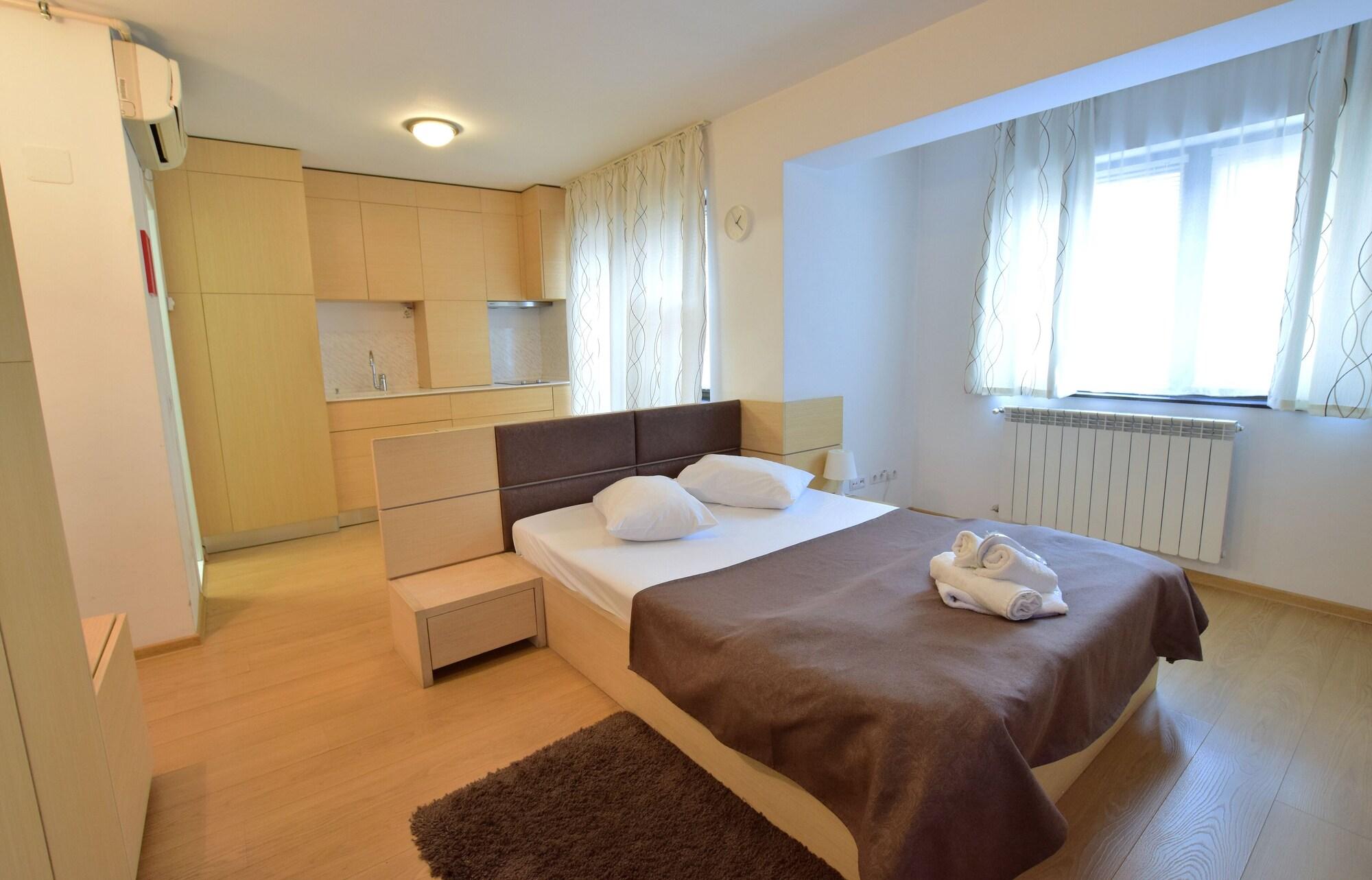 Decebal Hotel de apartamente