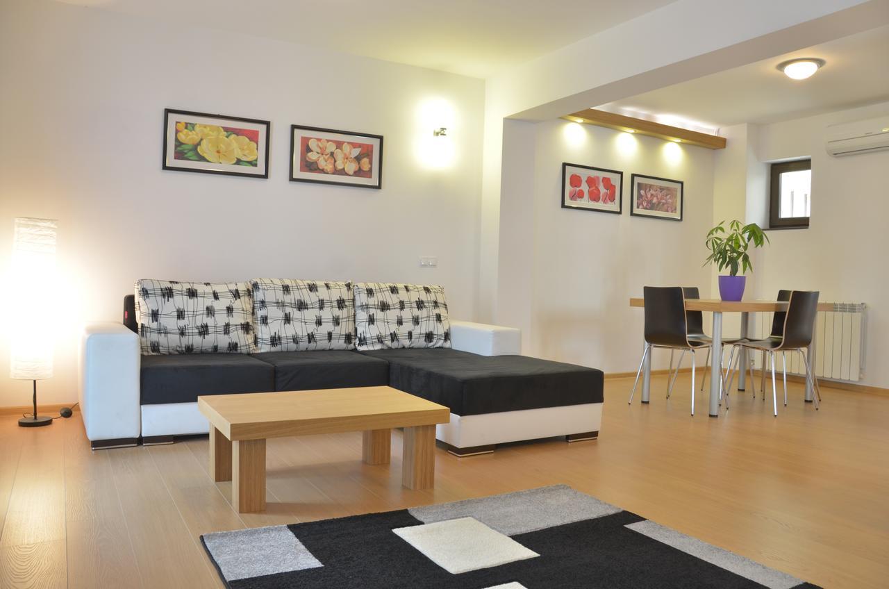 Decebal Aparthotel