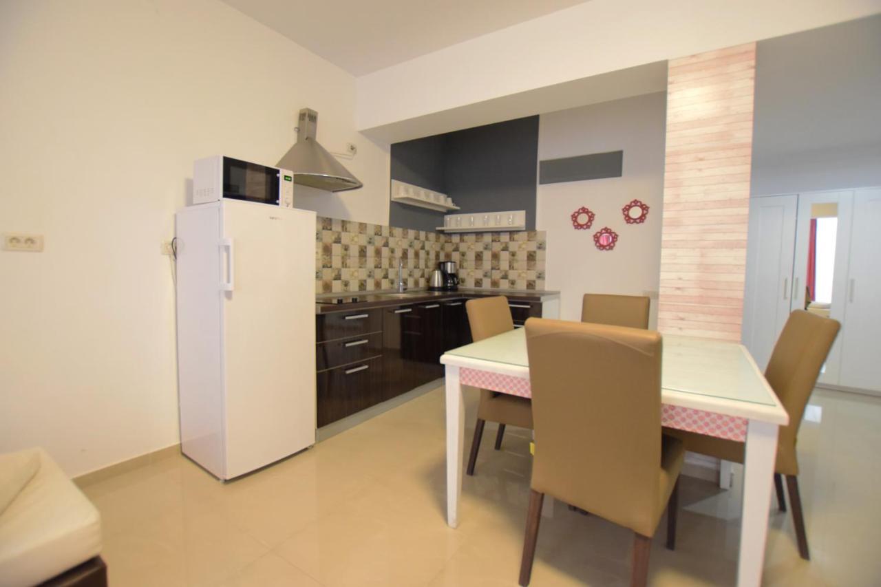Aparthotel Decebal